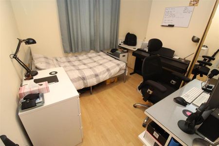 4 bedroom house to rent - Photo 4