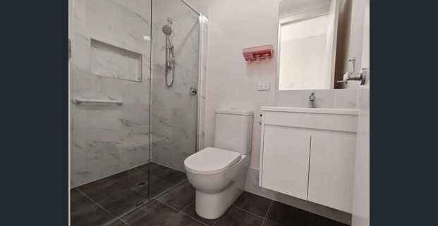 Modern 2-Bedroom Home in the Heart of Oran Park - Photo 1