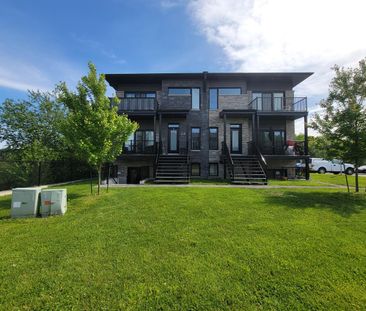 226 Rue De La Frégate (Gatineau) Super Appartement 4 1/2 - Photo 3