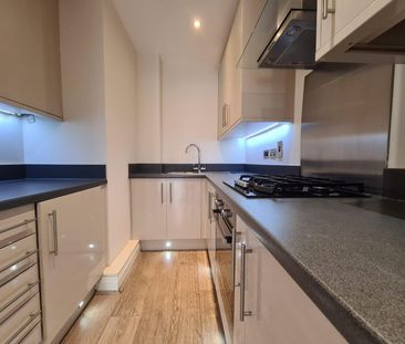 Kingfisher Drive, Maidenhead - Photo 3