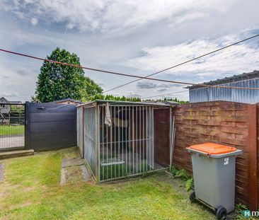 RUIME GEZINSWONING MET 3 SLAAPKAMERS, GROTE GARAGE EN TUIN TE MUNSTERBILZEN - Foto 4