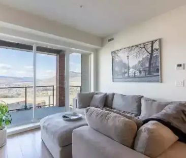 Creston House Stunning Apartment! | 885 University Drive, Kamloops - Photo 1