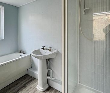 2 bedroom terraced house to rent - Photo 6