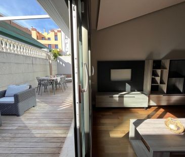 2 room luxury penthouse for rent in Valencia - Photo 6