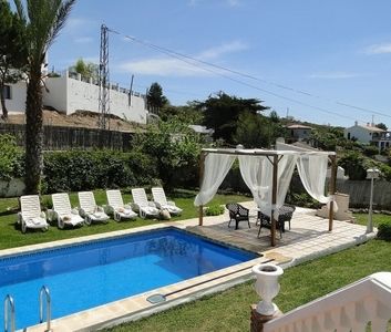 Large Detached Villa With Good Sized Gardens For Winter Rental In Frigiliana - Photo 5