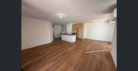 AVAILABLE NOW FOR IMMEDIATE MOVE IN !! - Photo 4