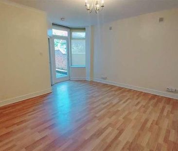 Headlands, Kettering, Northants, NN15 - Photo 1