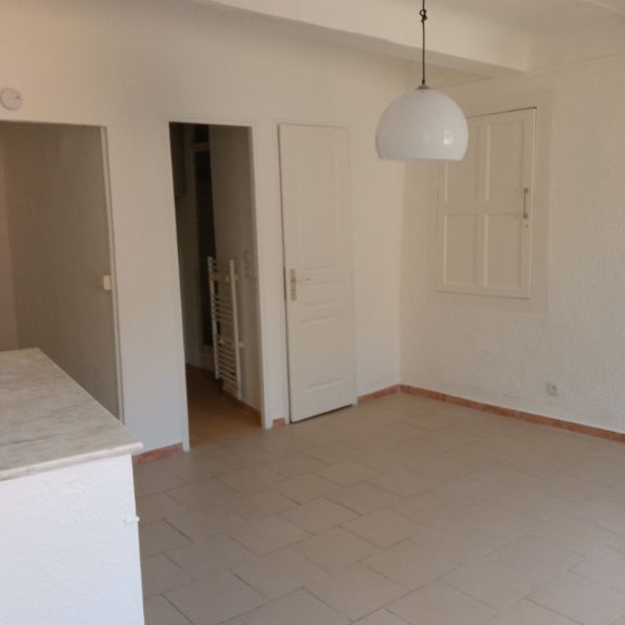 APPARTEMENT T2 EN DUPLEX À RIANS, - Photo 1