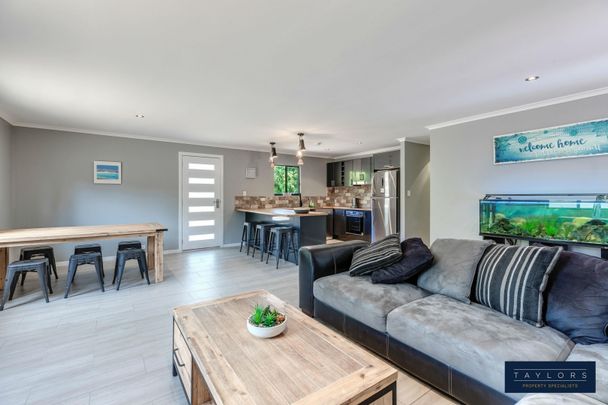 2 Picaninni Close, Cannonvale QLD 4802 - House For Rent | Domain - Photo 1