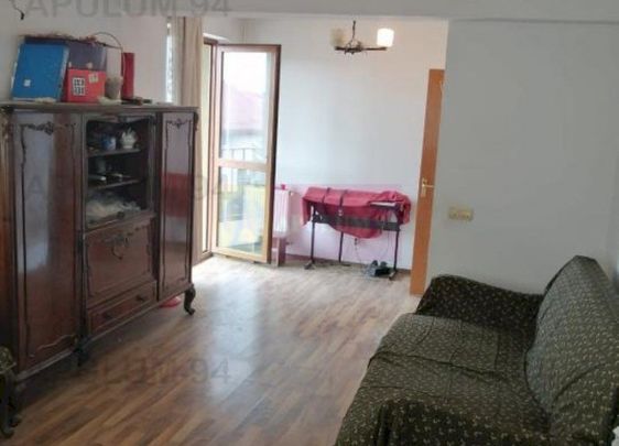 Vila Spatioasa Bucuresti Prelungirea Ghencea - Fotografie 1