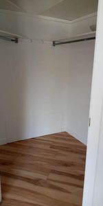Logement 4.5 (rénové) - Photo 3
