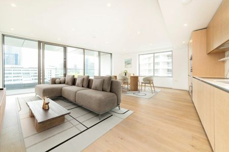 Park Drive, Canary Wharf, E14 - Photo 2