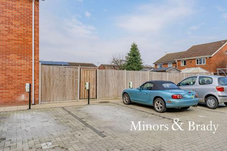 2 bedroom apartment to rent - Photo 3