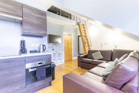 The Bruce Building, Newcastle upon Tyne - Photo 2