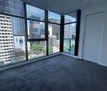 1410/618 Lonsdale Street - Photo 3