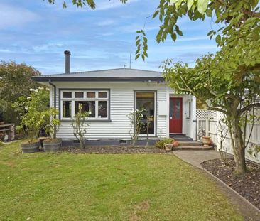 1 Bedroom home in a great location! - Photo 3