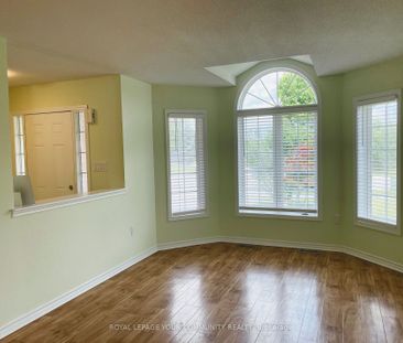 For Lease - 24 Sun King Crescent Unit# Main Floor, Barrie, Ontario - Photo 1