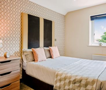 6 Bedroom 6 bathroom - Photo 6