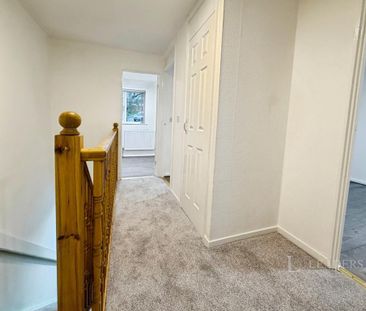 3 bedroom terraced house to rent - Photo 4