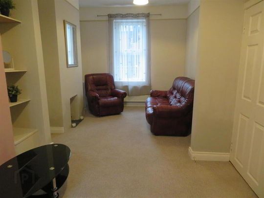 78 Queen Street, Lurgan, BT66 8BL - Photo 1