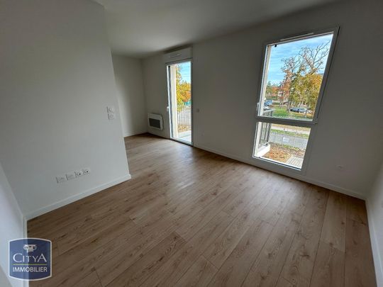 Location Appartement 1 pièce 29m² COMPIEGNE 60200 - Photo 1