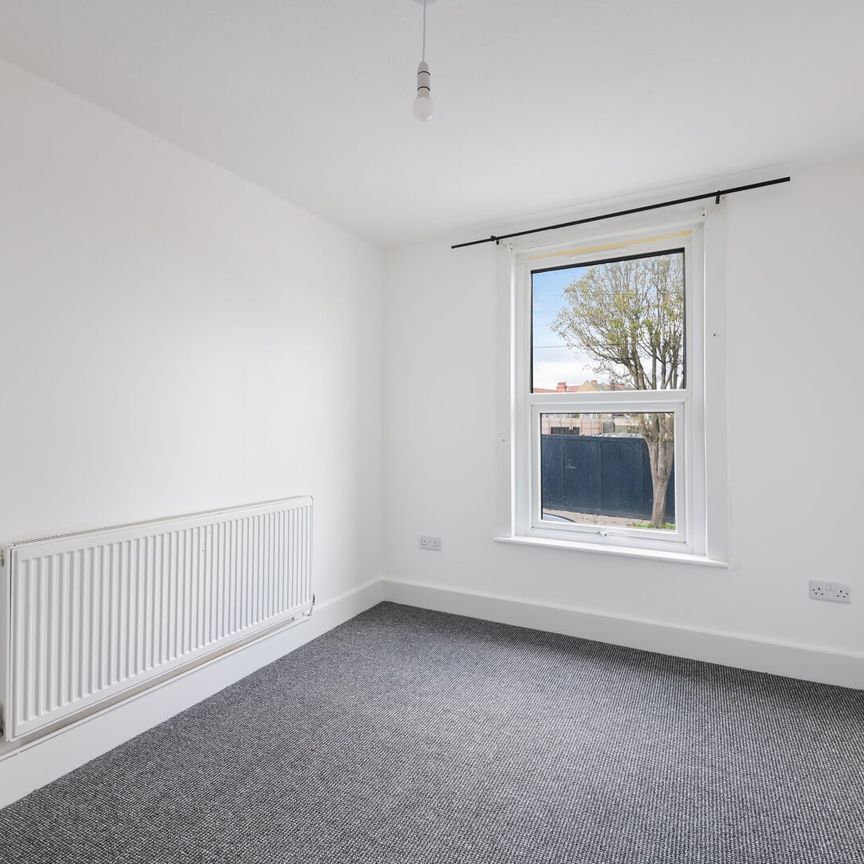 Ecclesbourne Road, Thornton Heath, CR7 - Photo 1