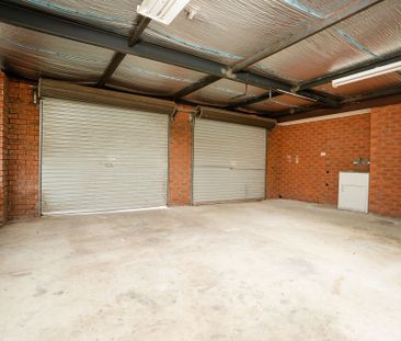 24 CAMPBELL AVENUE, Wodonga VIC 3690 - House For Rent | Domain - Photo 3