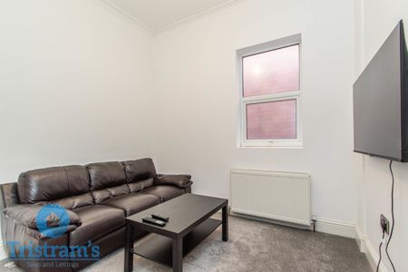 2 bed Apartment for Rent - Photo 4