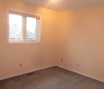 For Lease - 33 Dewberry Drive, Markham, Ontario - Photo 6