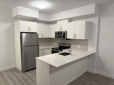 For Lease - 1000 Lackner Place Unit# 201, Kitchener, Ontario - Photo 5