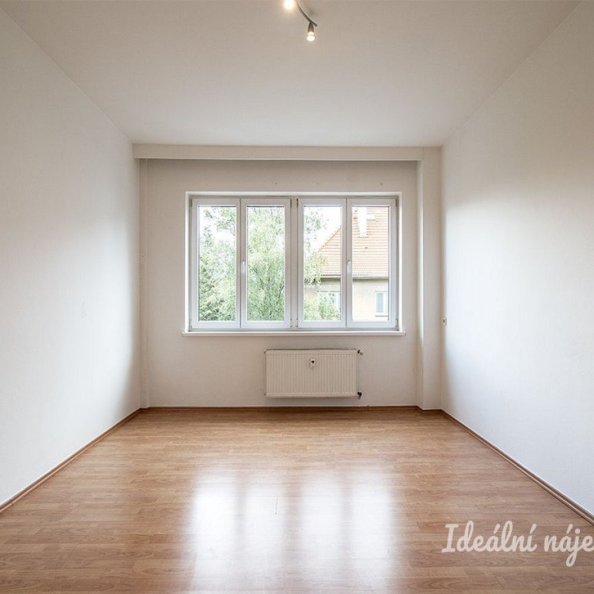 Pronájem bytu 2+1 43 m² - Фото 1