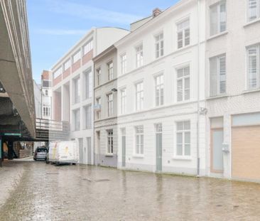 LEUKE EN GEZELLIGE WONING PAL IN CENTRUM GENT - Photo 1