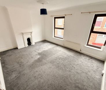 Princes Street - Photo 1