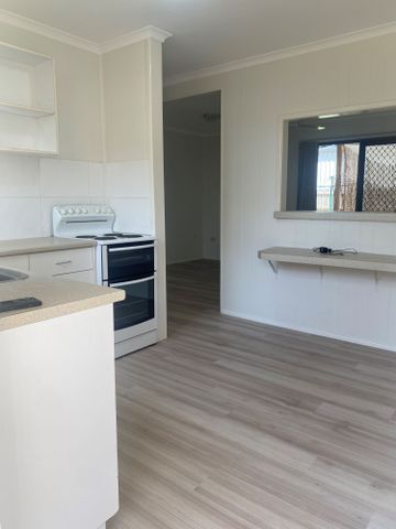 Walk to Beach - Photo 3