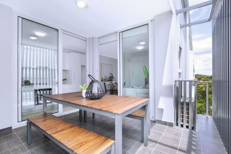 Contemporary apartment in the Northern Suburbs! - Photo 3