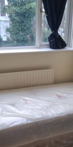 Hendon way ÑW2 2NR - Photo 3