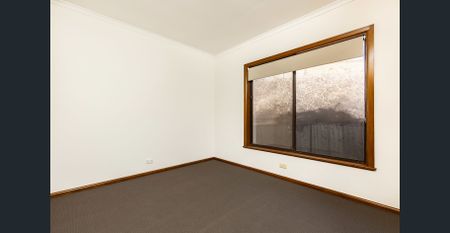 Updated & affordable - perfect home! - Photo 2