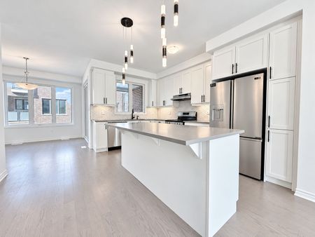 For Lease - 8 AVANI Avenue, Markham, Ontario - Photo 3