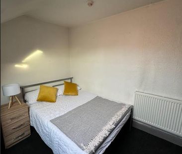 5 bedroom house to rent - Photo 2