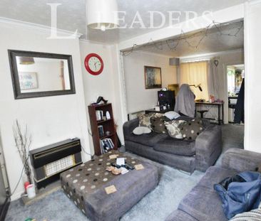 2 bedroom terraced house to rent - Photo 1