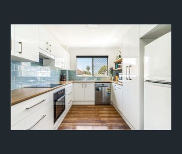 7/60 Selwyn Street, Merewether, NSW 2291 - Photo 3