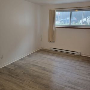 Logement 3 1/2 à Louer - Photo 2