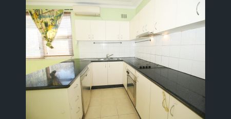 CENTRAL LOCATION - BARGAIN RENT - Photo 5
