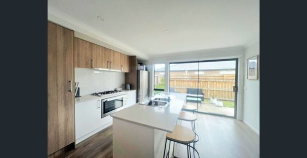 4 Arlington Street, Deanside, Vic 3336 - Photo 1