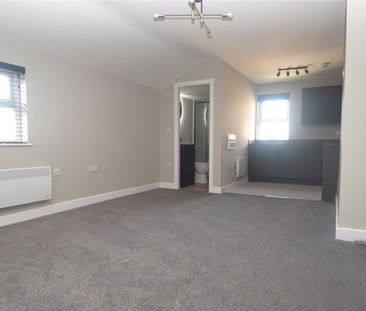 1 bed apartment to rent in Oriel Crescent, Scarborough, YO11 - Photo 3