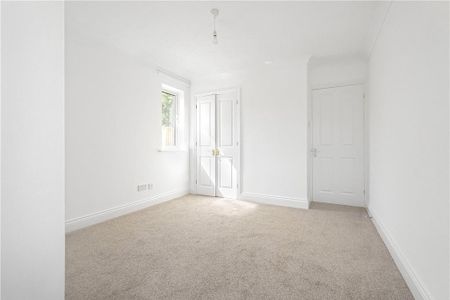 2 bedroom bungalow to rent - Photo 3