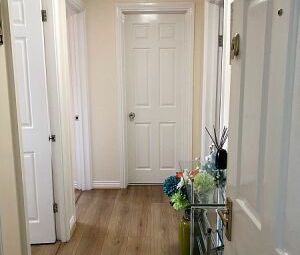 1 Postern Close - Photo 5