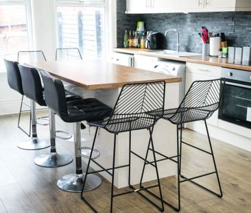 Estcourt Avenue, Headingley, Leeds - Photo 3