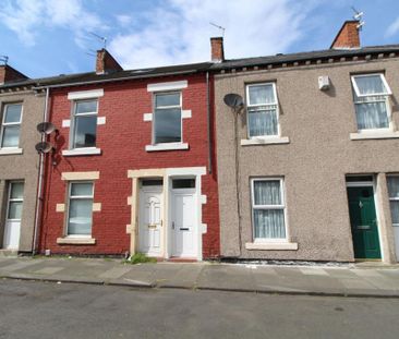 3 bedroom maisonette to rent - Photo 3