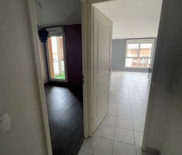 Location Appartement 3 pièces 61m² DECINES CHARPIEU 69150 - Photo 6